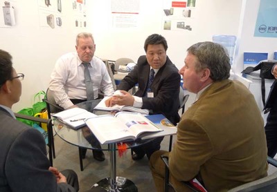 長城電工亮相2013年德國漢諾威工業(yè)展，環(huán)保咨詢服務(wù)引關(guān)注